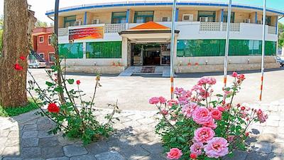 هتل جهانگردی خوی