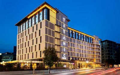 تایتانیک داون تاون بی اغلو