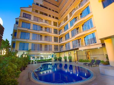 آستارا ساتورن