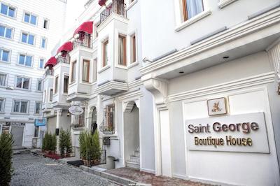 سنت جورج بوتیک هاوس