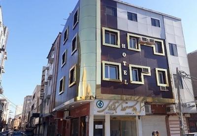 هتل آزادی آبادان