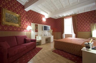 رلیز فنتانا دی تروی