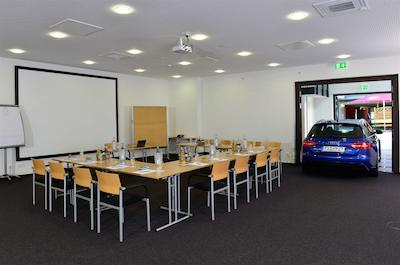 بست وسترن پلاس کنراد زوس هتل