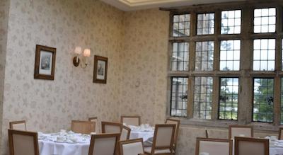 واترفرد کسل هتل اند گولف ریزرت