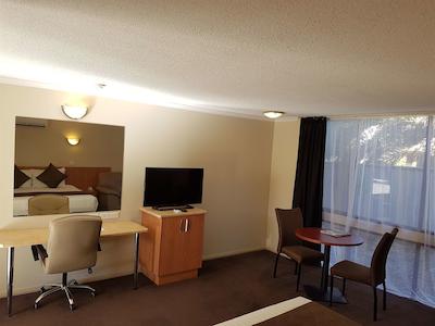 بست وسترن چافی اینترنیشنال متر این