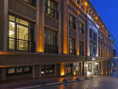 مانسول بوتیک گالاتا