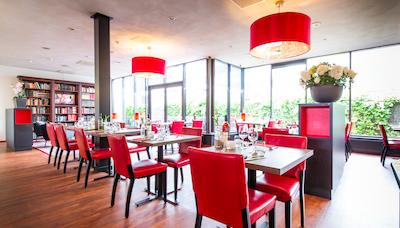 باسشن هتل لیدن/اُگستگیست