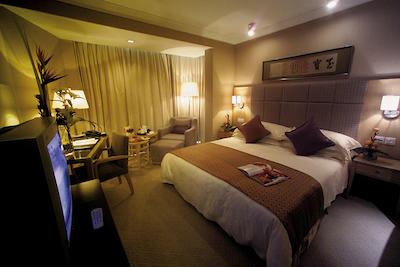 هالیدی این تمپل آو هیون