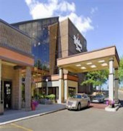 هلید این گولف هتل اند کنفرنس سنتر