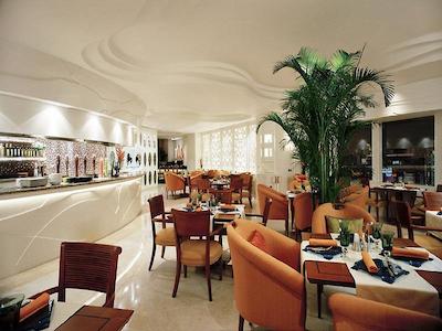 جی دبلیو مریوت هتل شانگهای ات تومارو اسکوئر