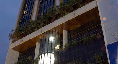 بوربن سانتز هتل