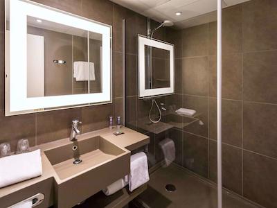 نوتل گرنبل سنتر