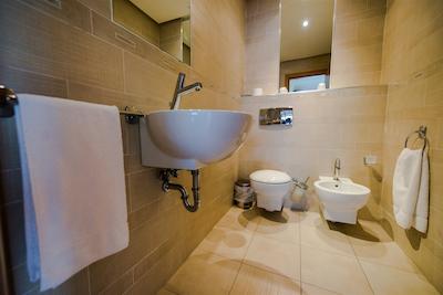 هتل ساننی هیل