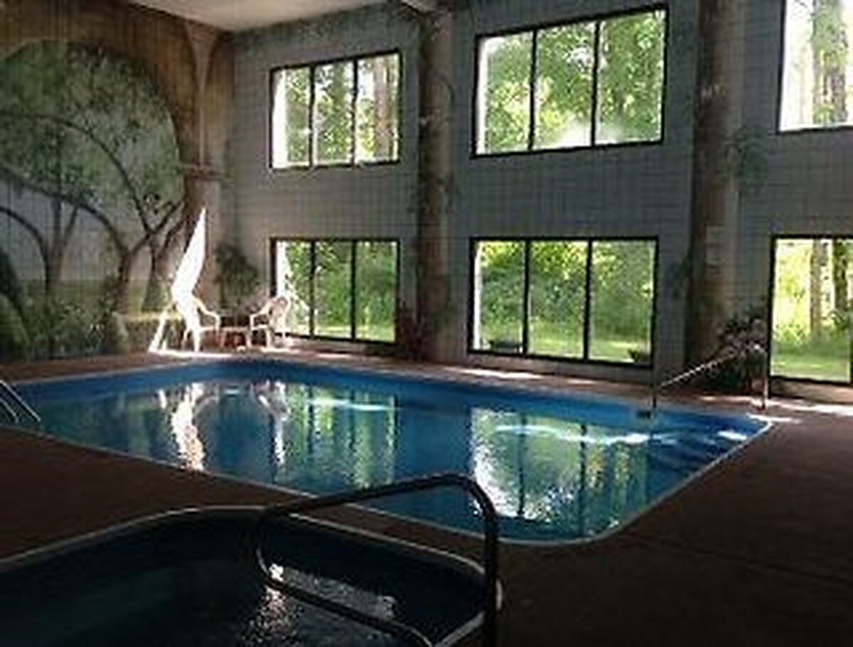 Baymont Inn and Suites New Buffalo