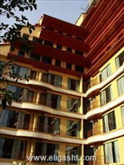 ساتورن گریس سرویسد رزیدنس