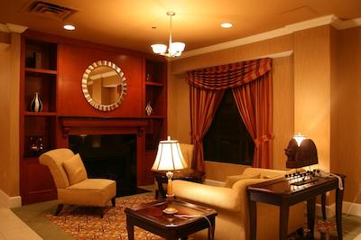 هامپتون این لویسویل دونتون