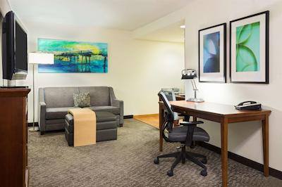 هموود سویتز بای هیلتون جاکسُنویل-اسود/است جهنز سنتر