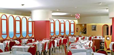 هتل ال پورتو بای پیر اند واکانسز