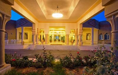 ال مورادی تزور