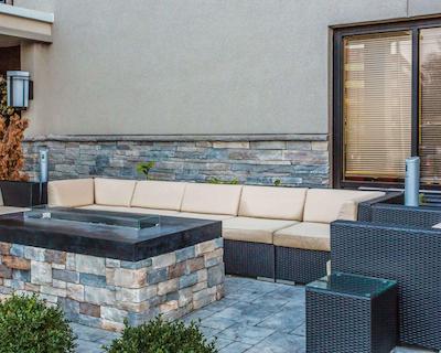 کوالیتی سویتز ناشویل آیرپرت