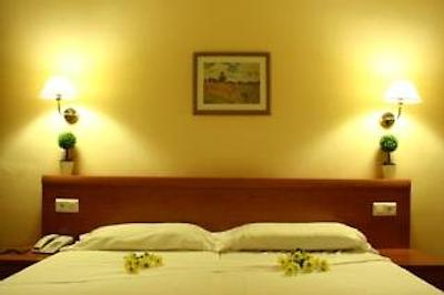 فستیوال ویلیج