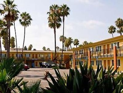 هوارد جهنسُن اسیا ورلد