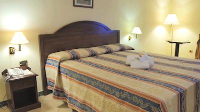 هتل گوگلیلمو ایی