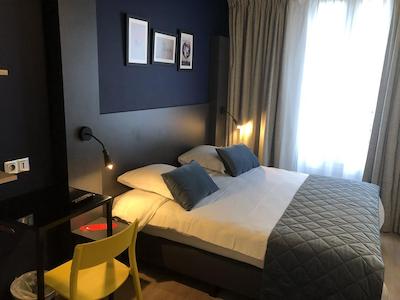 هتل دز ارتز باستیل