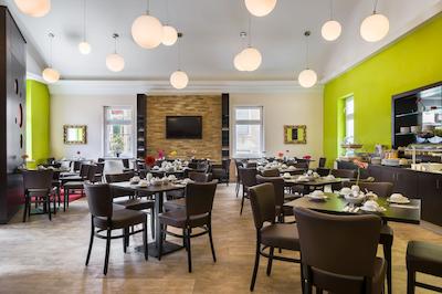 نووم هتل درسدن آیرپرت