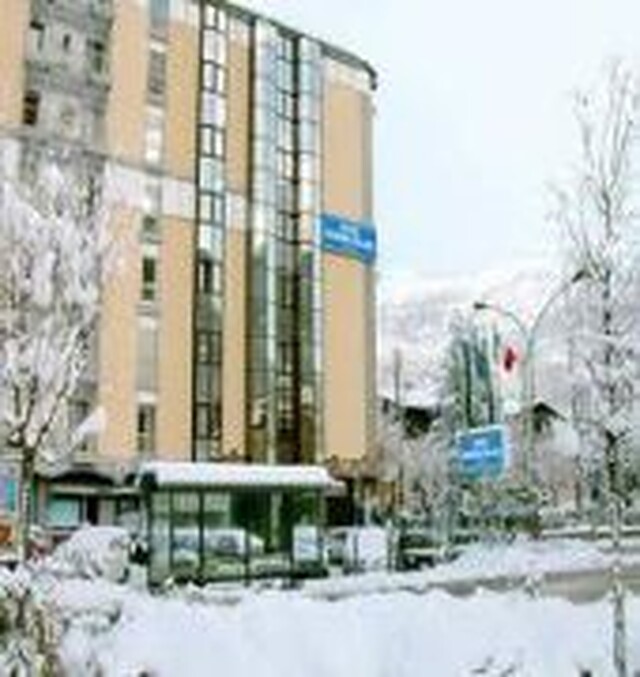 نردن پالاس