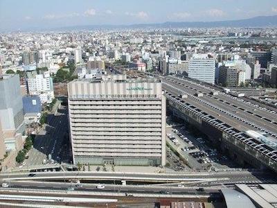 کورتیارد شین-اُساکا استیشن