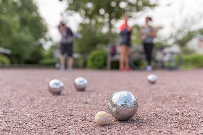 ریزرت نرماندی گاردن-پیر اند واکانسز ویلیج کلوب