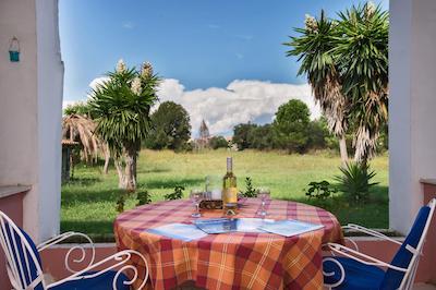 بلو لاگون هلید اپارتمنتز