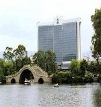 فوزهو لاکسید هتل