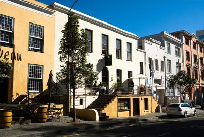 کاپ هریتاج هتل