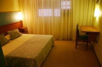 هتل کردن دل پلاتا