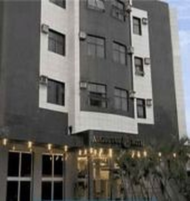 پلازا این اوگوستوز