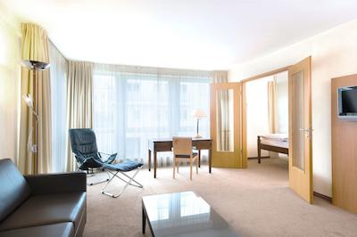 نه برلین کروزبرگ