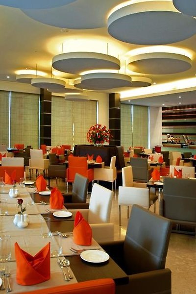 فرتون سلکت ترینیتی بنگالورو