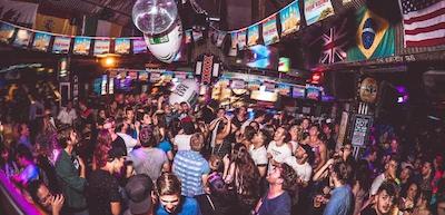 نمادز بریسبان هستل