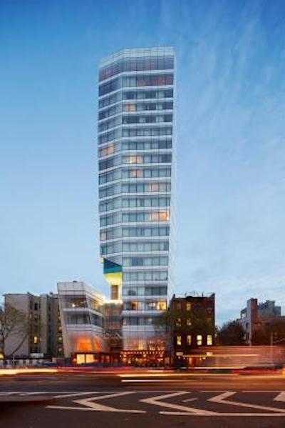 د استاندارد ایست ویلیج-د کوپر اسکوار