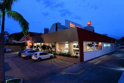 ایبیز کمپو گراند