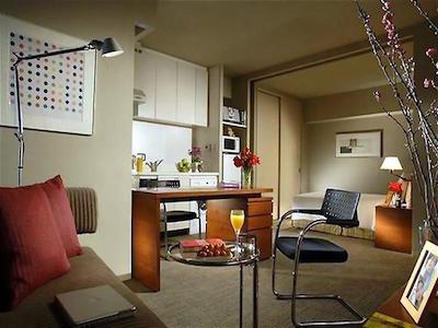 سُمرست ازاسو ایست تکیو