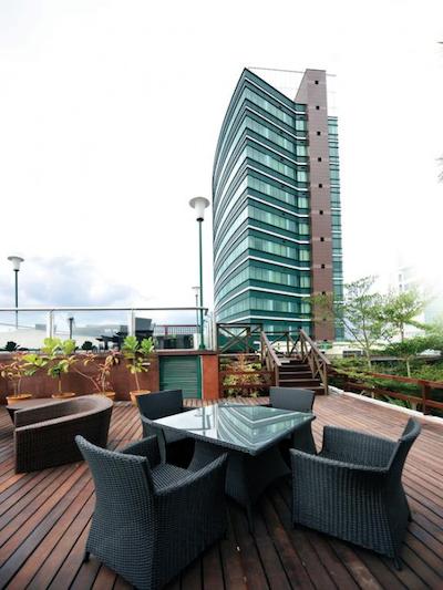 م هتل تور ا اند ب