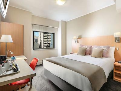 ایبیز اسیدنی ورلد اسکوار