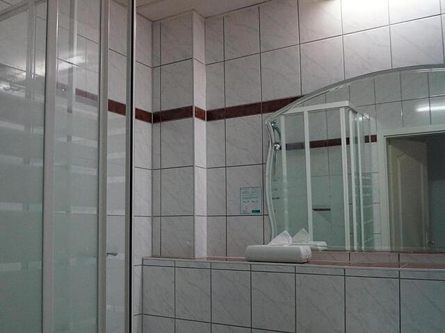 هتل کارلشرست