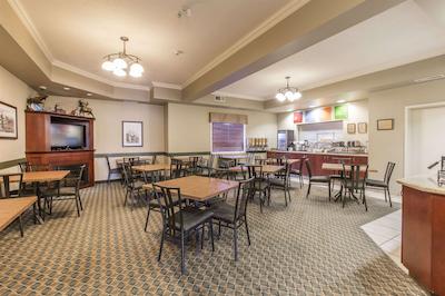 کمفرت این اند سویتز رد دیر