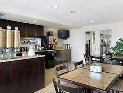 سوپر 8 متل آیردری اب