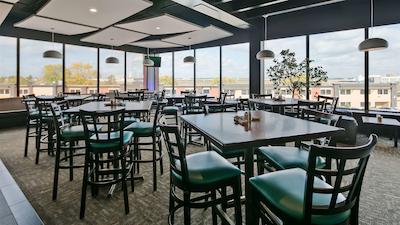 بست وسترن پلاس سیتی سنتر این