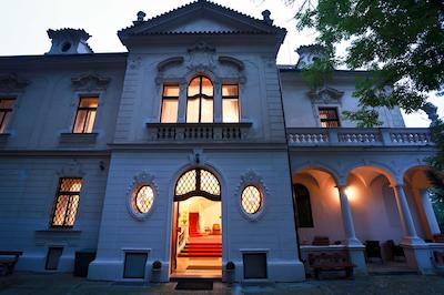 هتل و اسواتهو جانا